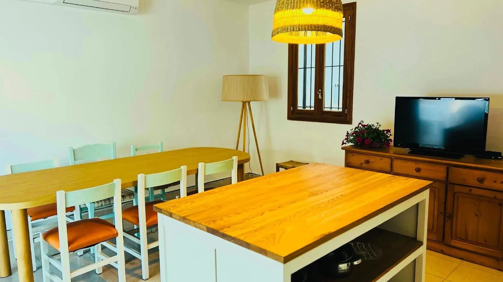 House Near The Sea With Seaviews In Son Serra De Marina